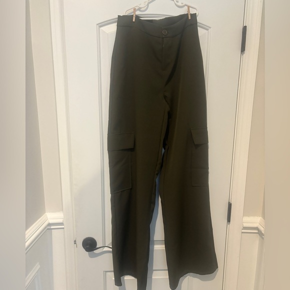 Windsor Olive Keep It Cool Wide-Leg Cargo Trouser Pants XS NEW! - Picture 3 of 9